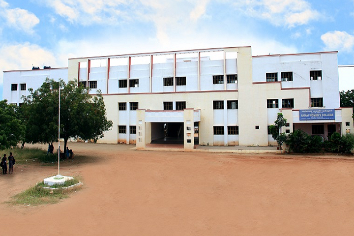 https://cache.careers360.mobi/media/colleges/social-media/media-gallery/13224/2018/12/25/Campus View of Annai Womens College Karur_Campus-View.png